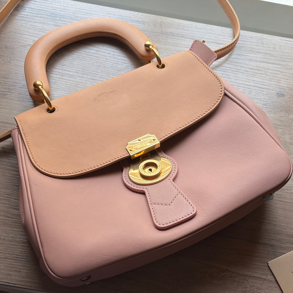 Euc Burberry Dk88 Bag